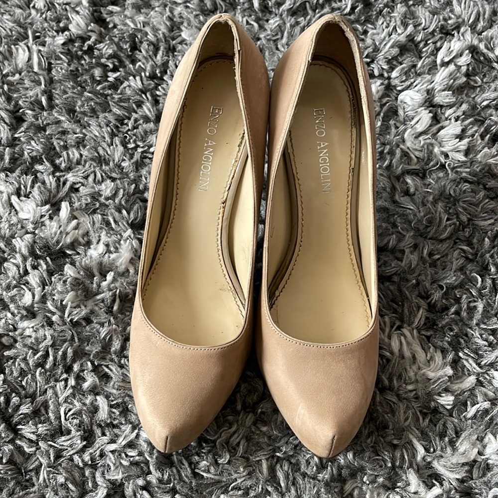 Enzo Angiolini Nude Heels